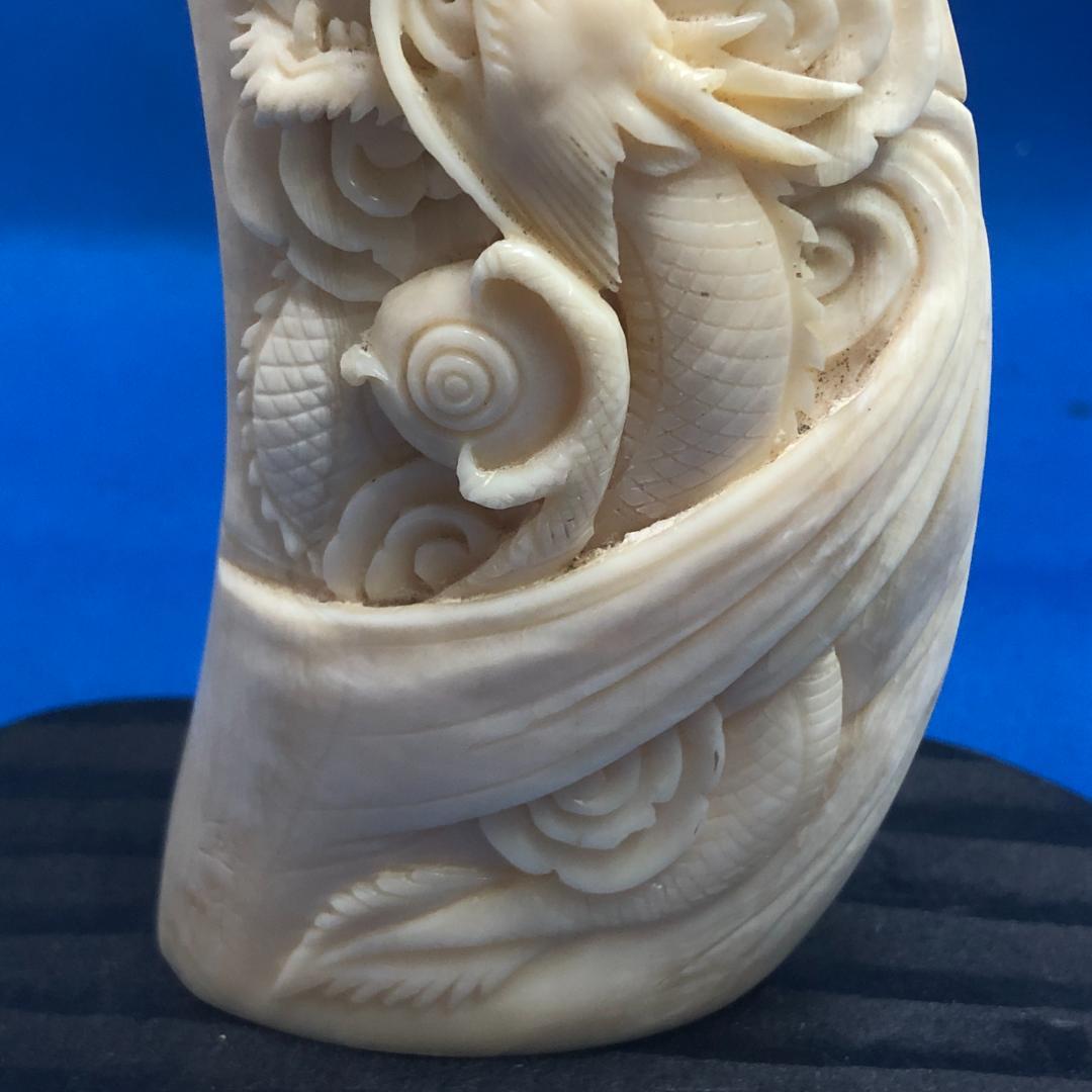手彫鯨牙工芸品 辰置物玉峰希少鯨歯