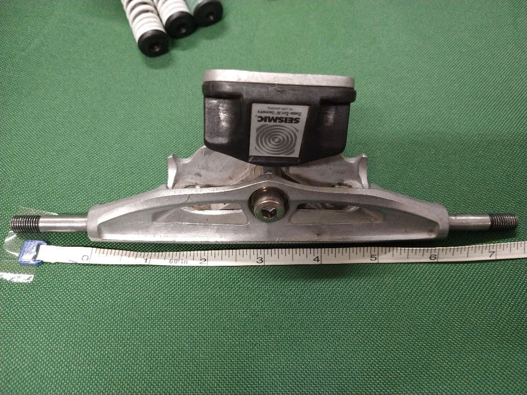 スケートボード hinatasakuhana