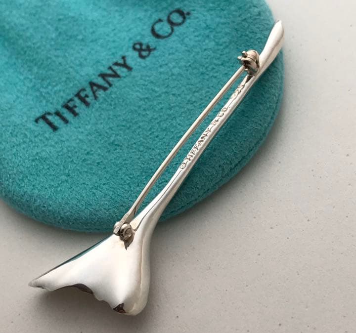 TIFFANY イチョウブローチ