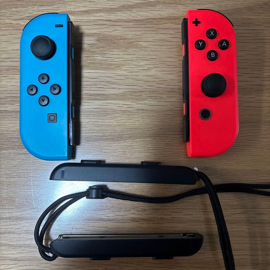 【バッテリー強化版】Nintendo Switch本体 （収納ケース付き）