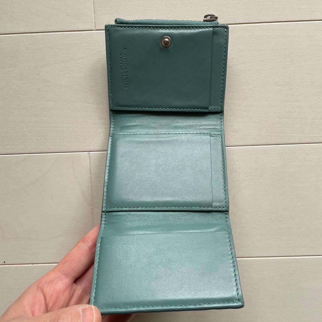 【ボッティガ】３つ折り財布　箱あり　保存袋あり