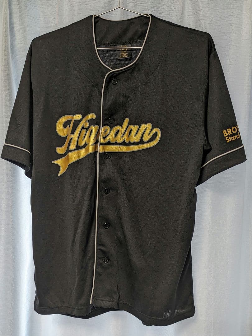 Official髭男dism 10周年記念 ベースボールシャツ ラバーバンド 髭男結成10周年 】 結成10周年を記念してFC会員限定グッズを販売致し