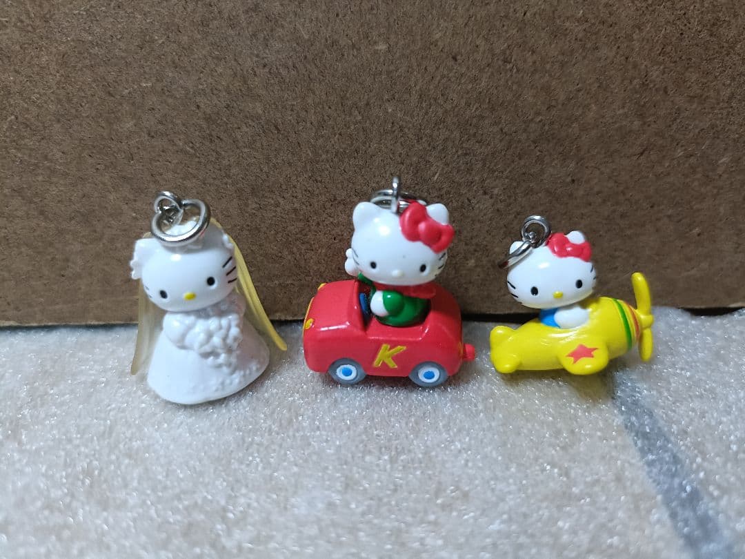 ゆ*リ様 ハローキティ キーホルダー 8個セット