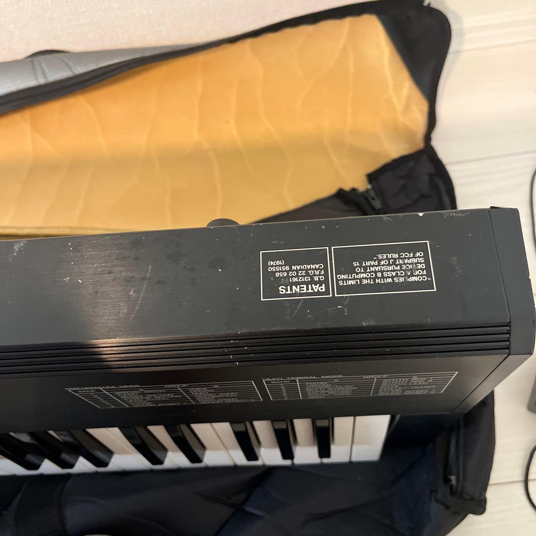 【値下げしました】Roland D-5 シンセサイザー　ケース ACアダプタ付き