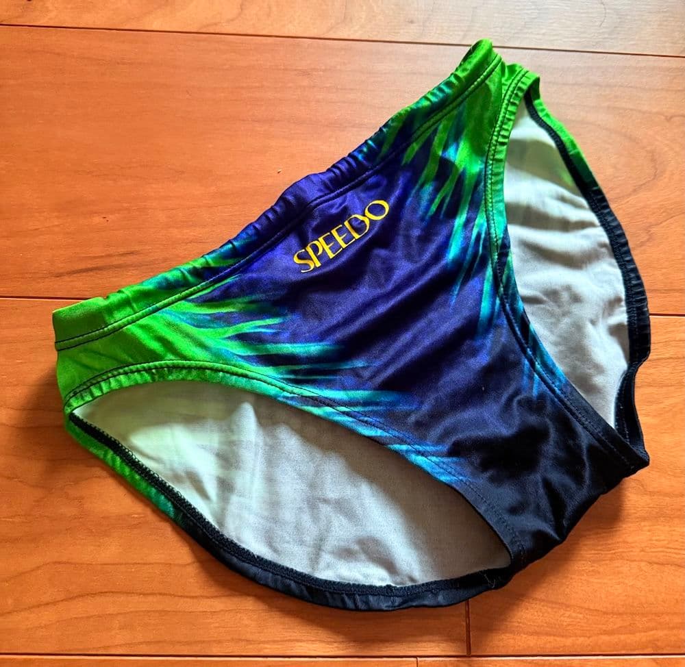 speedo アクアブレード ダイナカット ブルー L 光沢 ウロコ 競パン