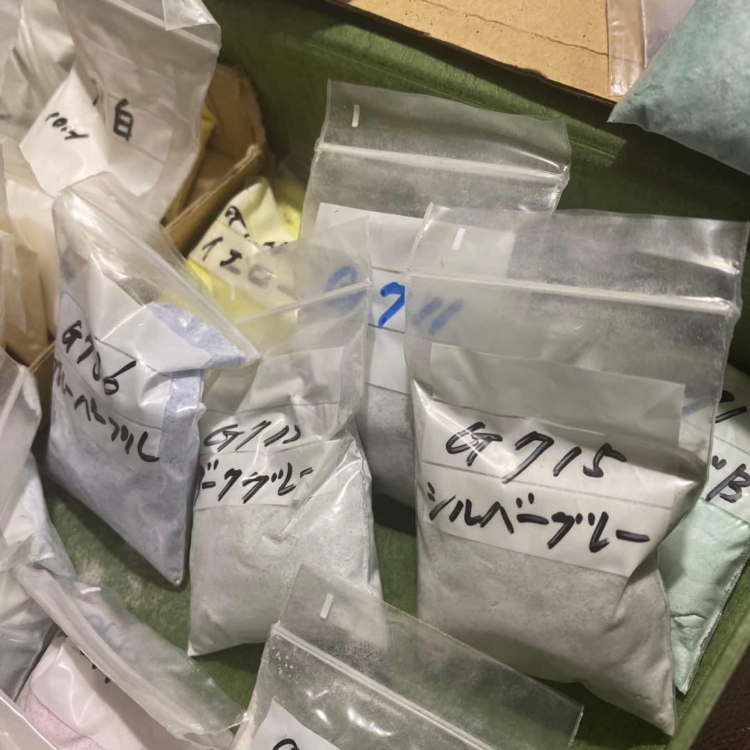 七宝焼　絵具　多色粉末 手芸　素材　セット　技法　粉　粉末　小分け