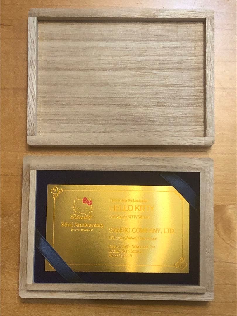 ハローキティ 純金カード 純金名刺 激レア 33rd Anniversary - メルカリ