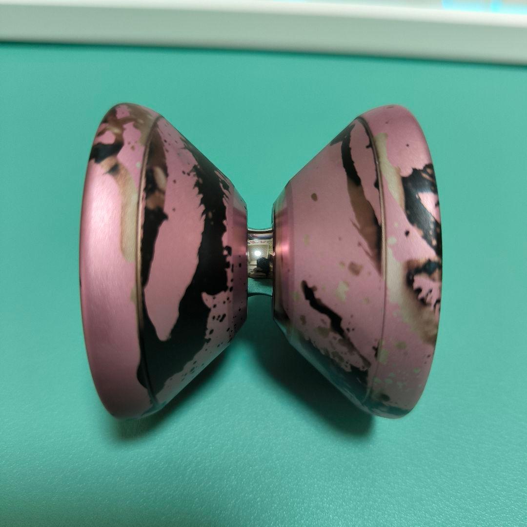 C3yoyodesign サクラウン. ws ヨーヨー