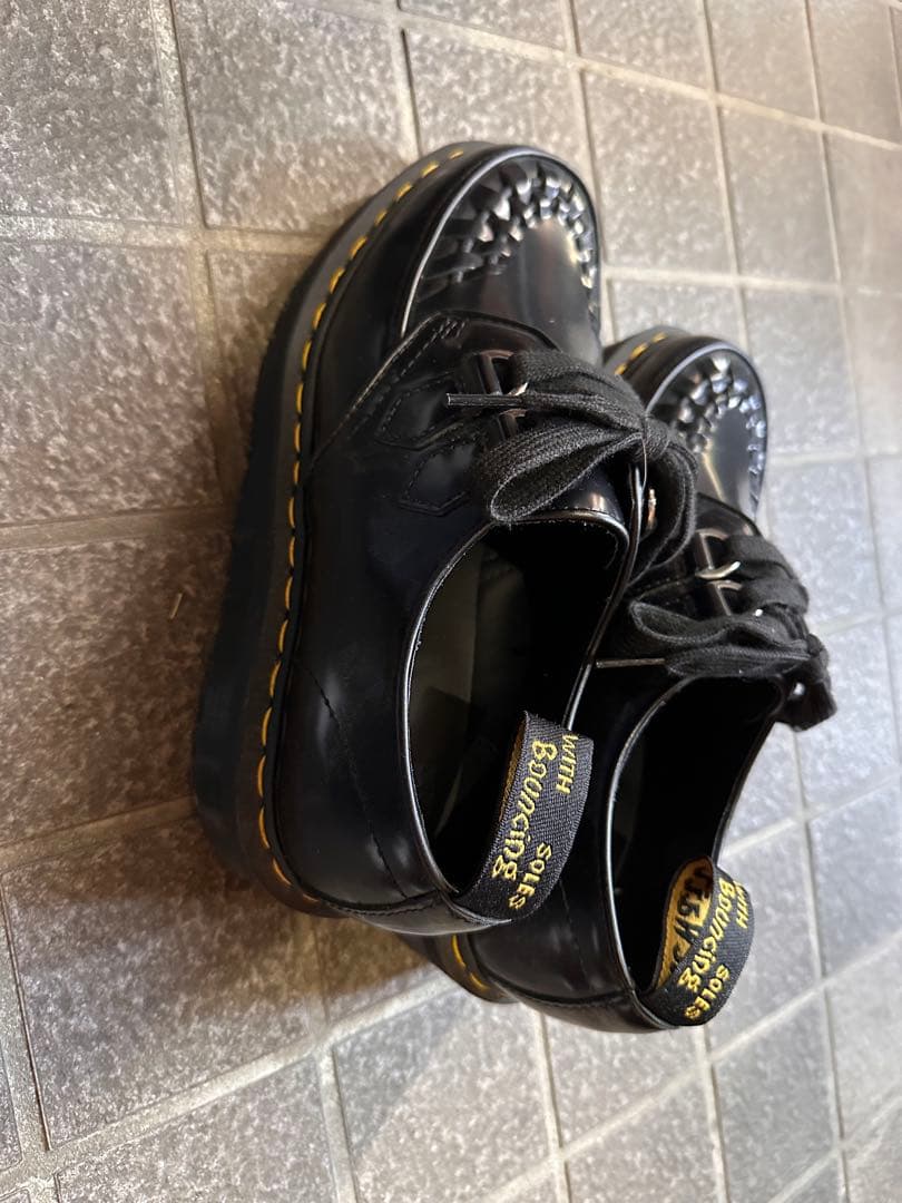 も*ー様 黒 厚底靴 ボードソール　Dr.Martin