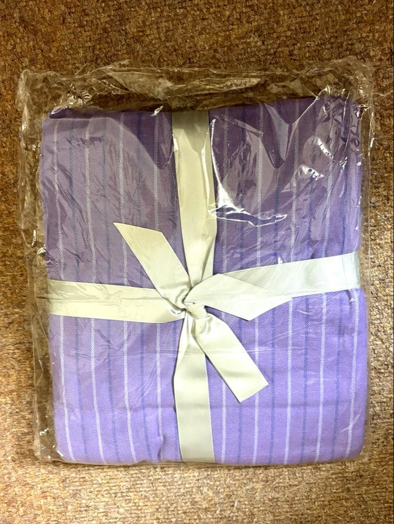 ツイステ 未使用 パジャマ パーカー オクタヴィネル グリム アパレル