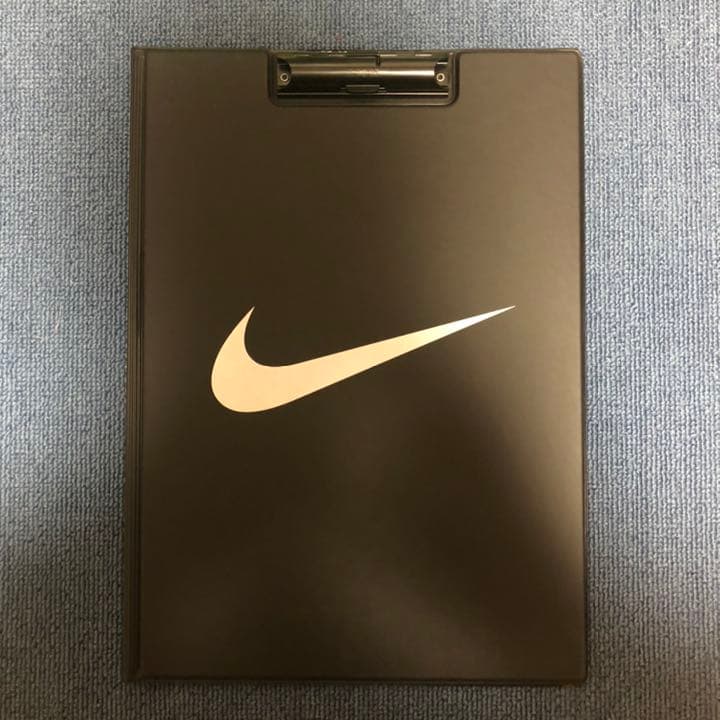 NIKE バインダー