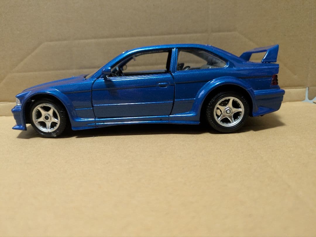 Burago ブラーゴ 1/24　BMW M3