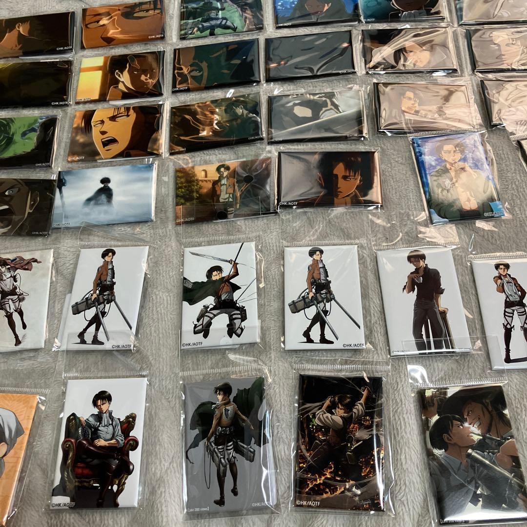 進撃の巨人　リヴァイ二百景　缶バ　99個まとめ売り