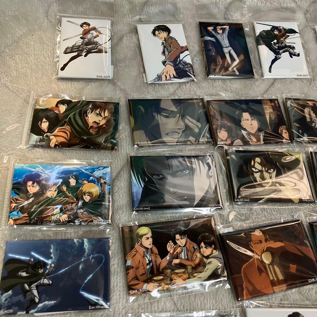 進撃の巨人　リヴァイ二百景　缶バ　99個まとめ売り