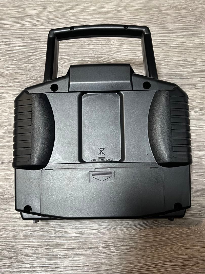 タミヤ ファインスペック 2.4G 4ch プロポ