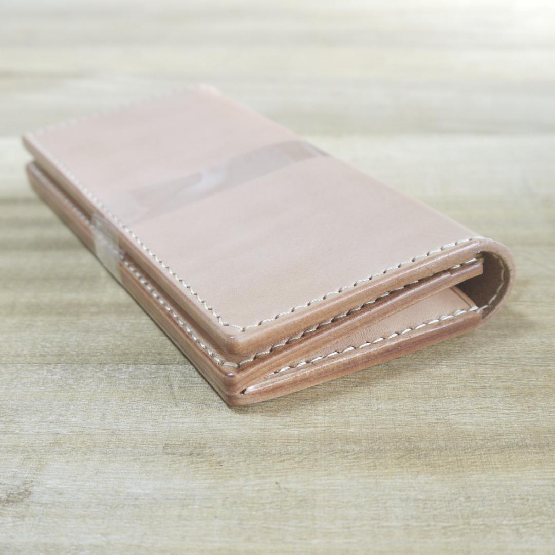 ヌメ革　栃木レザー　サドルレザー　赤タグ付き　ロングウォレット　二つ折り　生成り