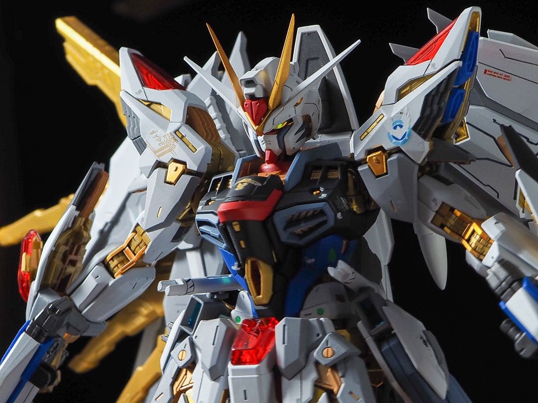 mgex ストライクフリーダムガンダム　マイティーストライクフリーダムガンダム