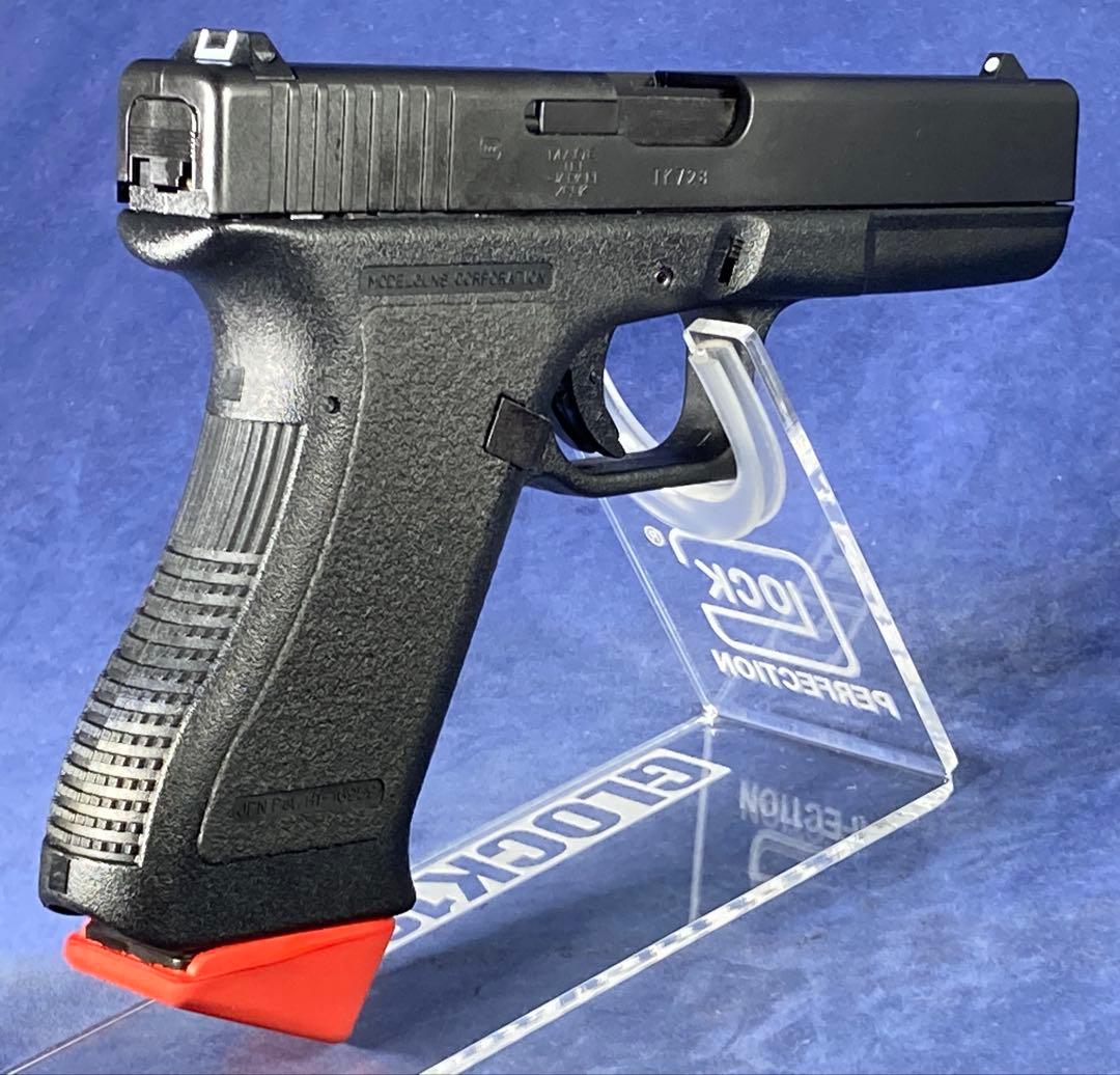 MGC グロック17後期型　ガスブローバック　美品　稀少カスタムパーツ付