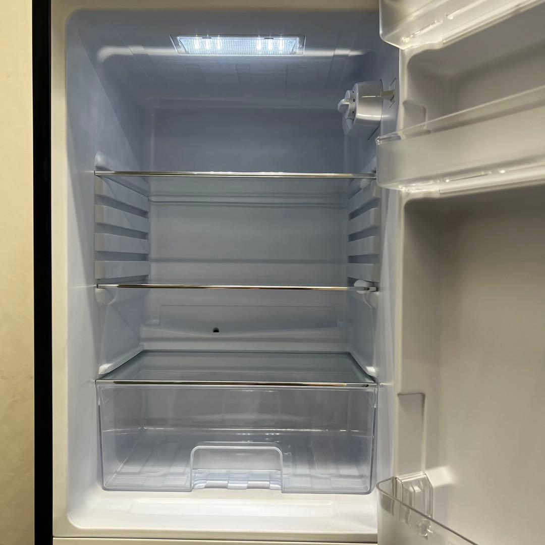 936⭕️冷蔵庫　レトロ　黒　150ℓ　アイリスオーヤマ　安い　23年　設置無料