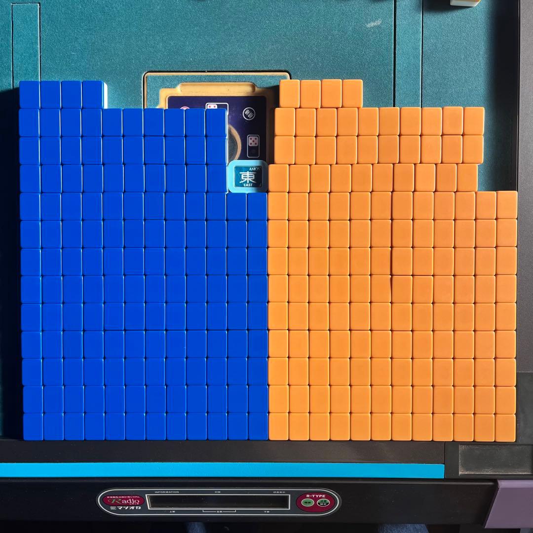 麻雀牌全自動用。アモス。茶色、青一卓用ワンセット。