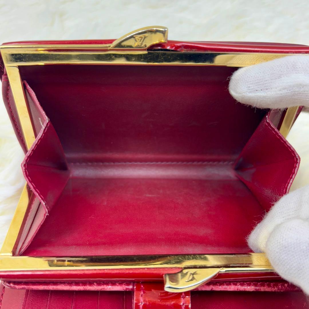 ルイヴィトン ヴェルニ ポルトフォイユ ヴィエノワ がま口 レッド