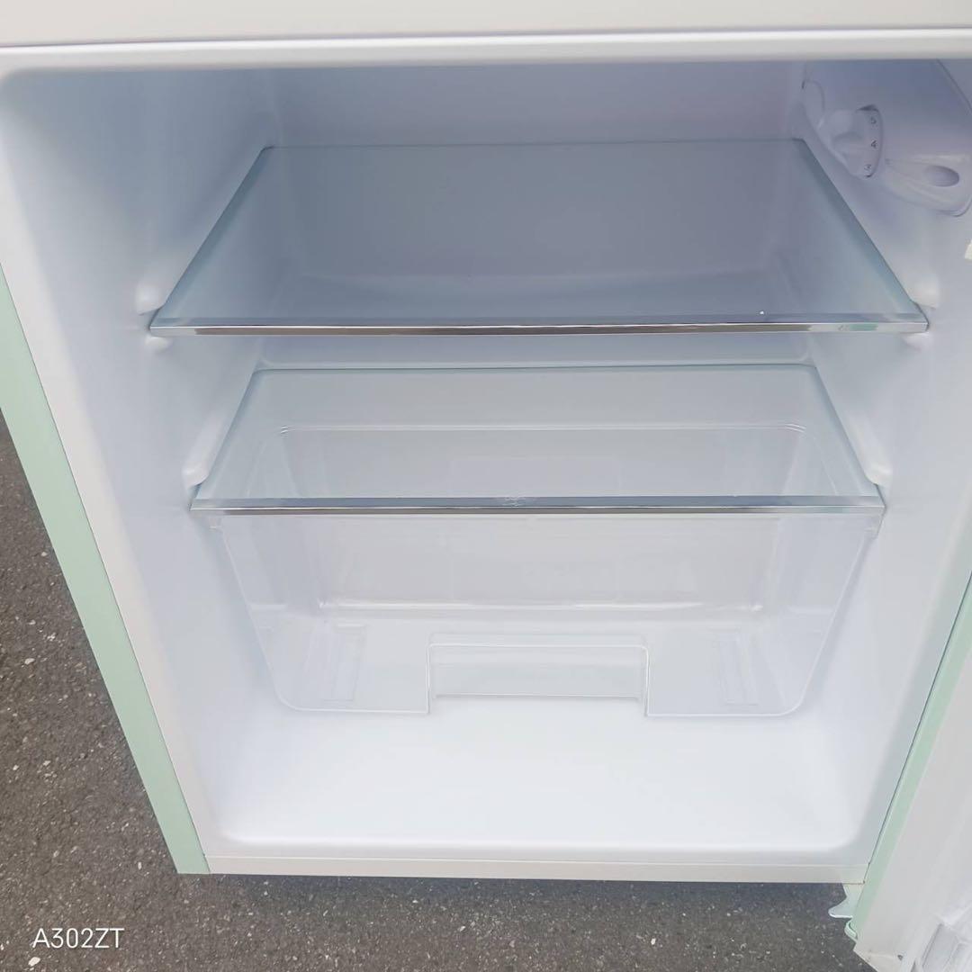 Z116★2024年製★アイリス　冷蔵庫　レトロ風　グリーン　一人暮らし