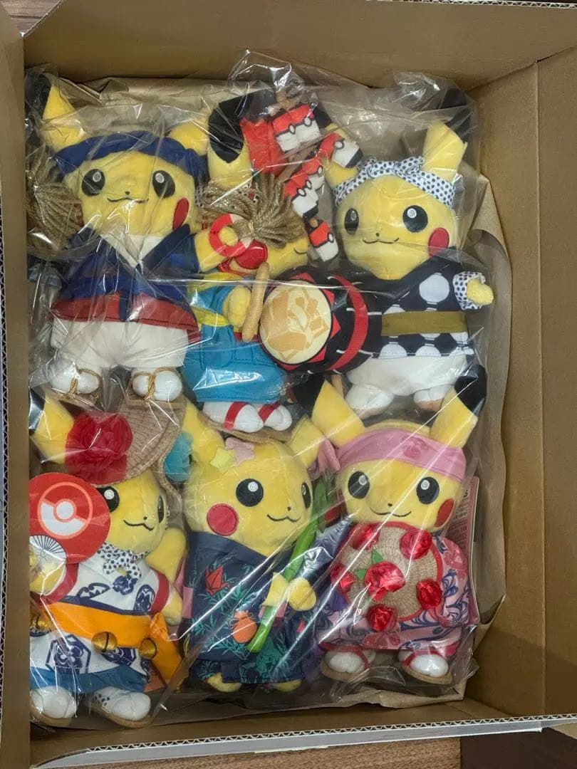【新品】ポケモンセンタートウホク限定　ピカチュウ　ぬいぐるみ　全6種セット！