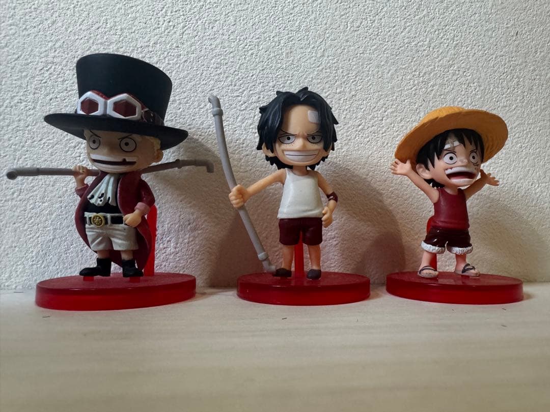 限定　ワンピース ワーコレ ルフィ エース サボ ワールドコレクタブルフィギュア