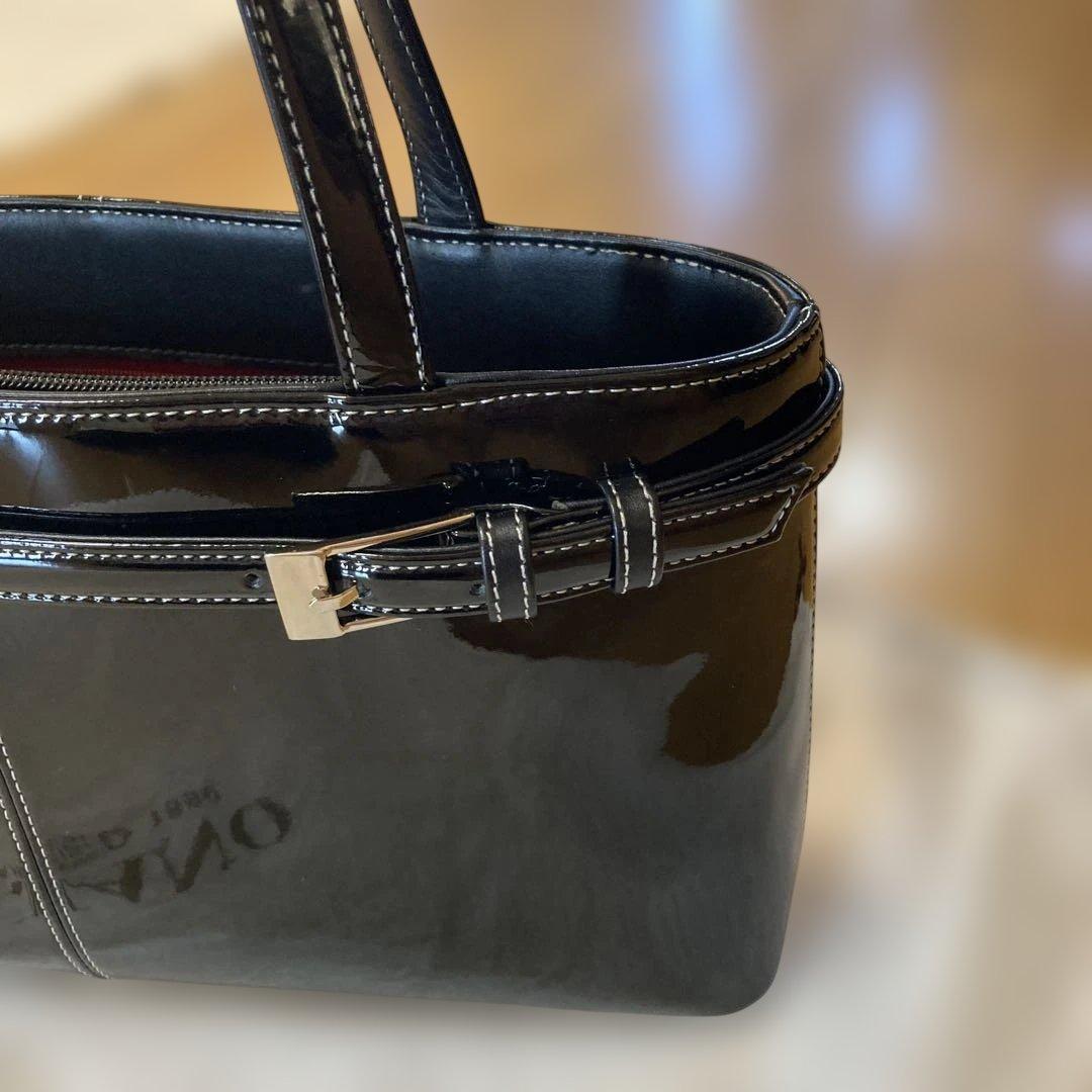 濱野皮革工藝　ハマノ HAMANO セレブミニ ショルダーバッグ　エナメル　黒