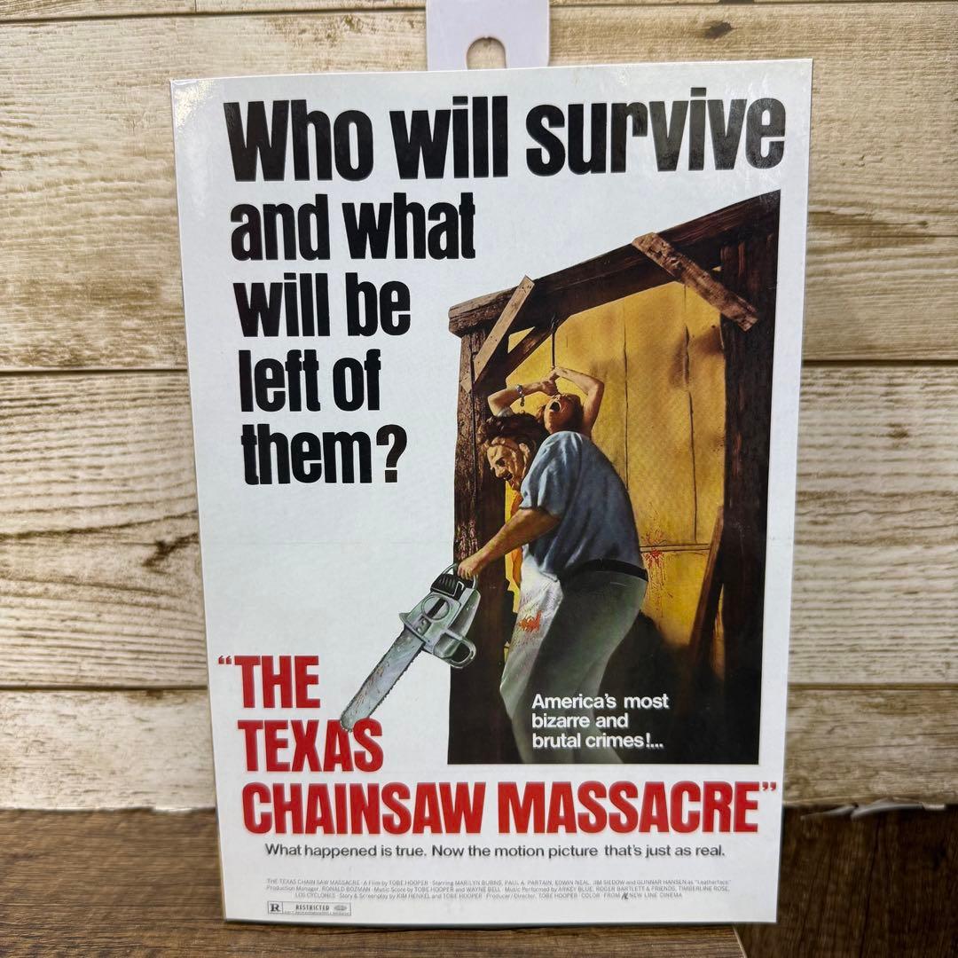 NECA The Texas Chainsaw Massacre フィギュア