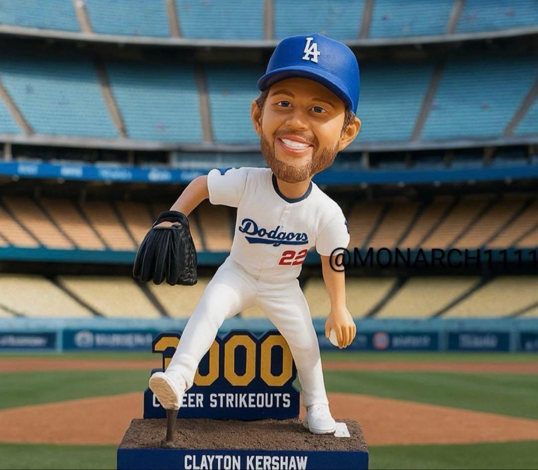 カーショー 3000奪三振 ボブルヘッド ドジャース 来場者限定