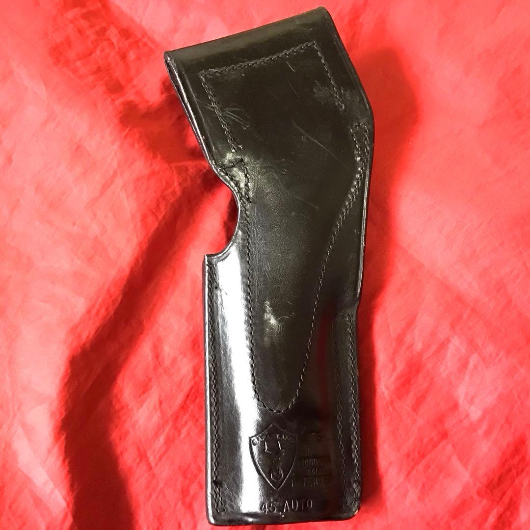 サファリランド製 実物革製ヒップホルスター1911ガバメント用 右用 中古品