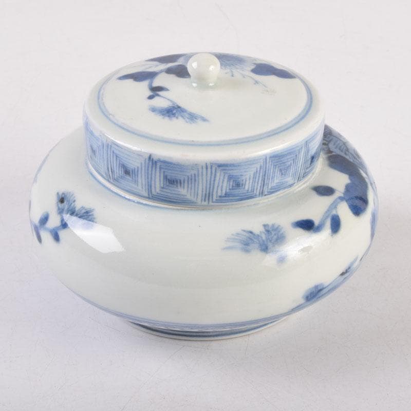 瀬戸焼　古瀬戸染付花草文　茶壷　蓋物　蓋壷　蓋香炉　V　8382