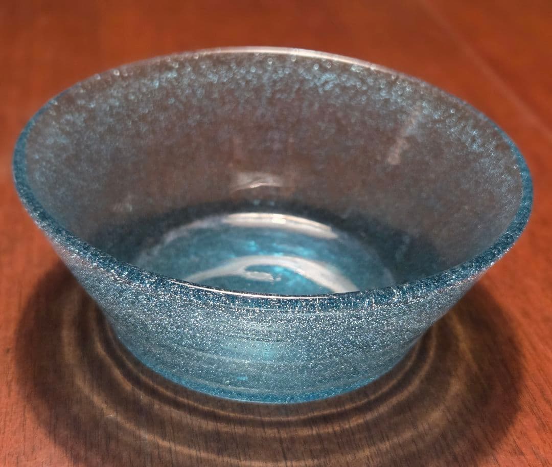 小谷真三/眞三 吹きガラス　ブルー 倉敷ガラス 気泡 直径13.5cm ボウル 小谷真三/眞三 吹きガラス ブルー 倉敷ガラス 気泡 直径13.5cm ボウル