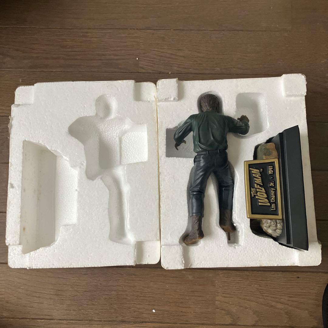 SF・ファンタジー・ホラー UNIVERSAL MONSTERS THE WOLFMAN STATUE