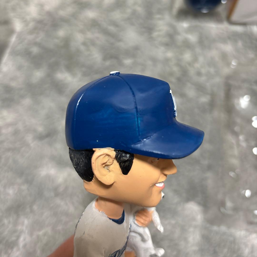 【値下げ】大谷翔平　フィギュア ドジャース　17 デコピン　バブルヘッド