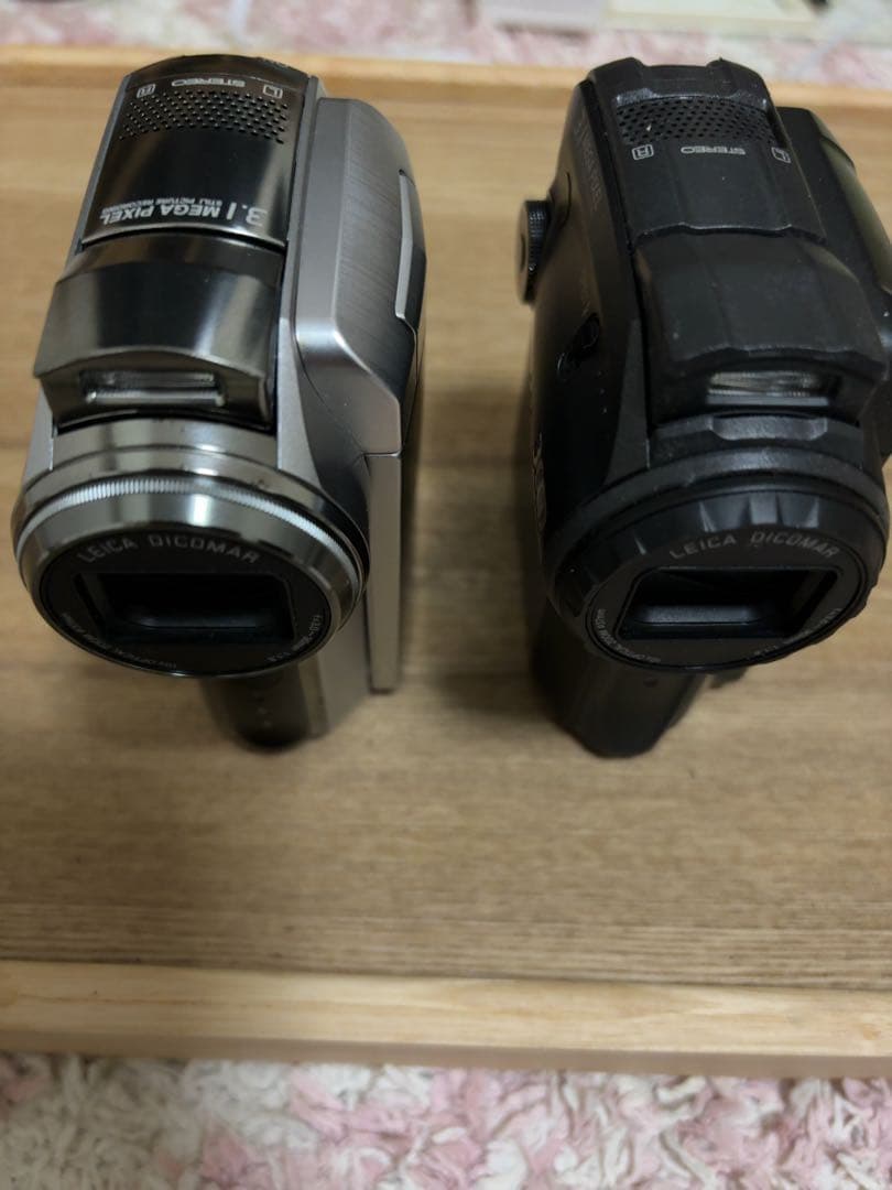 panasonic sdr-s100とsdr-s300 2台セットと付属品あり