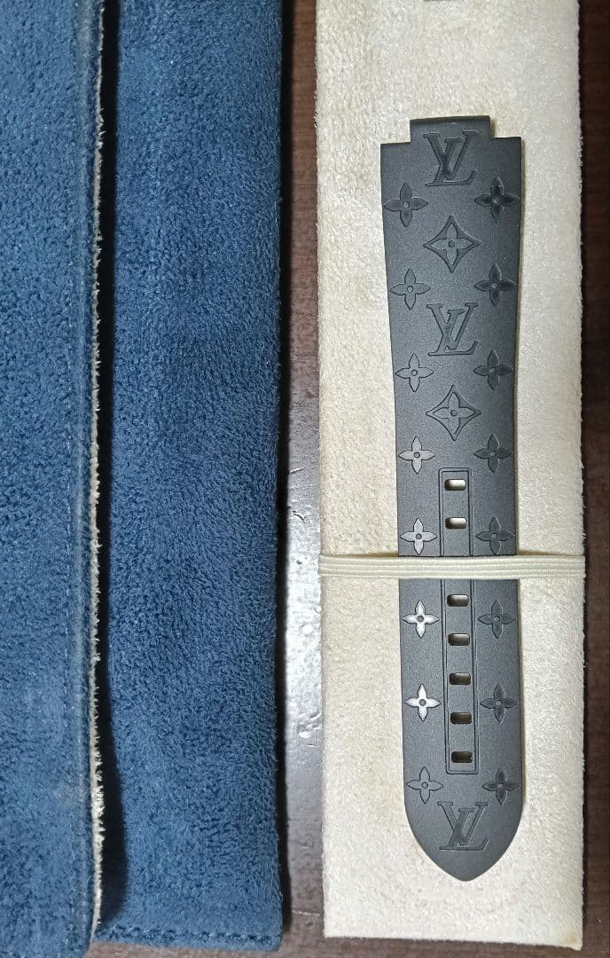 【専用】タンブール モノグラム ラバー ストラップ L　R15137