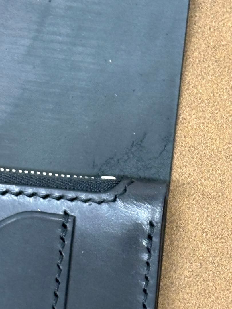 【アウトレット】　ホースバット　トラッカーウォレット　ミドル　黒　3層　コミペル