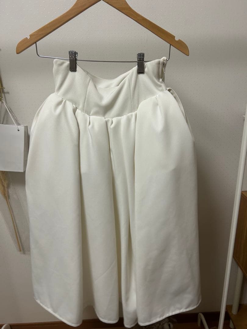 も*け様 OMOCHI VOLUMINOUS MIDI SKIRT HAENGN