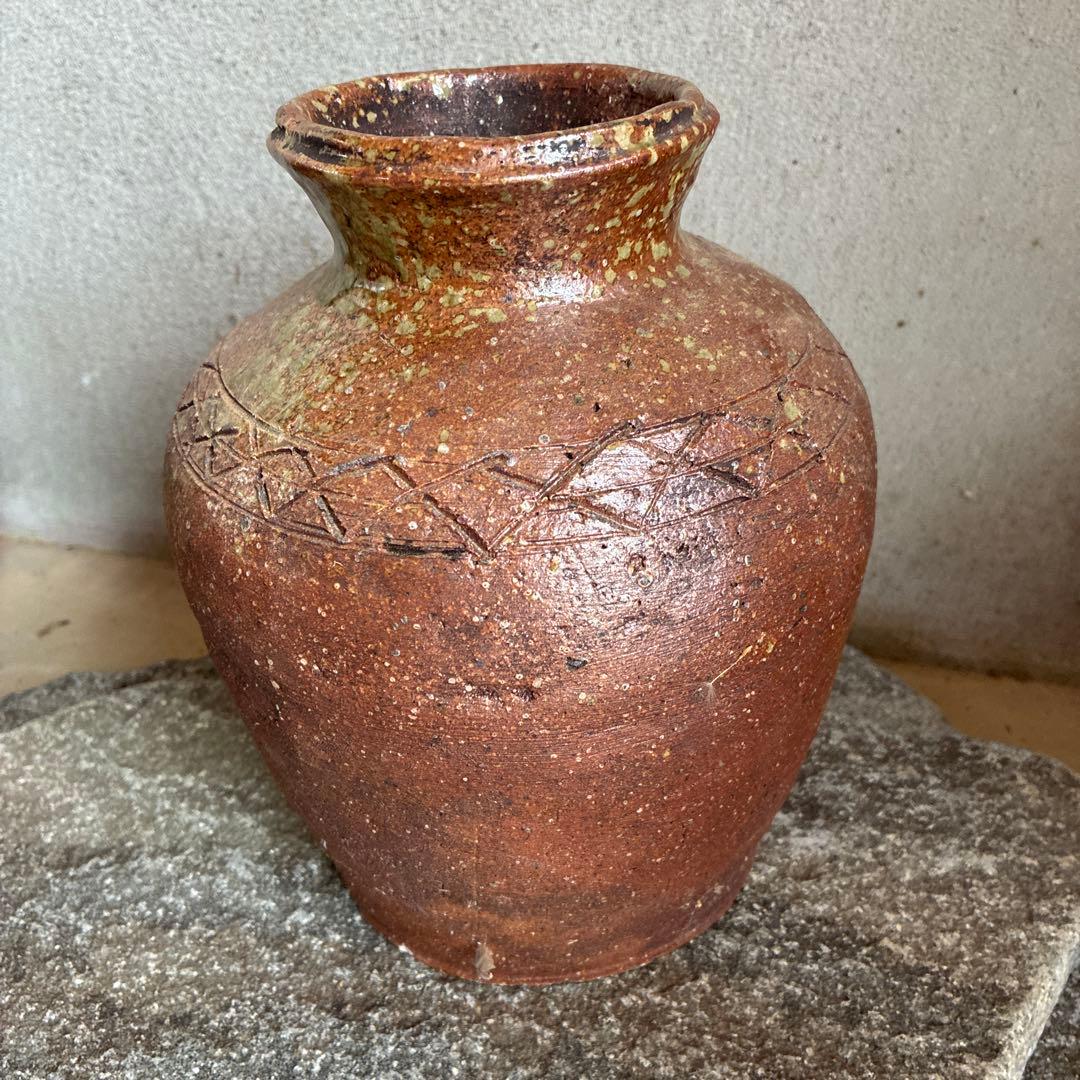 小壺　信楽焼　桧垣紋　伊賀