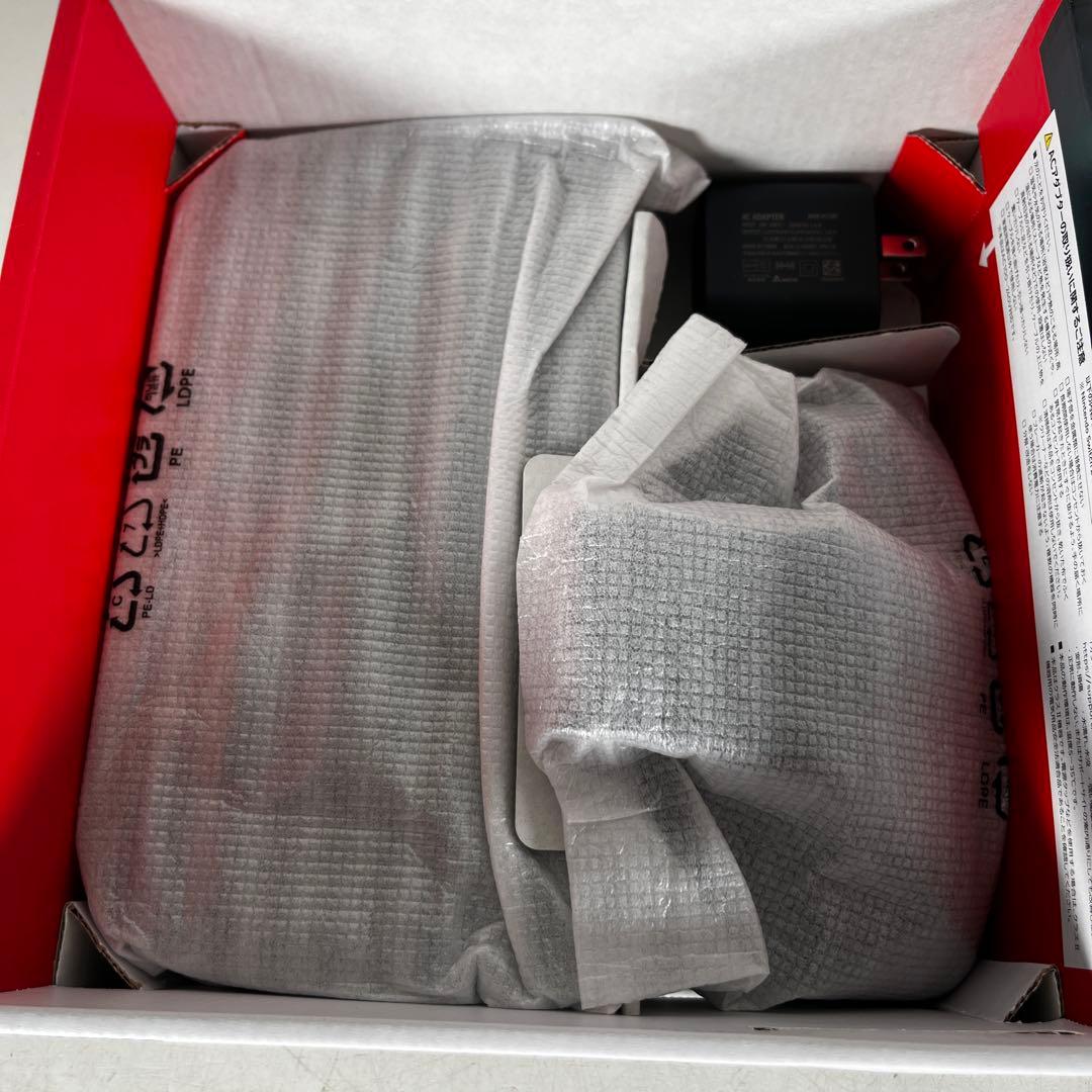 美品　Switch2本体　延長保証付き　ニンテンドー　Switch2