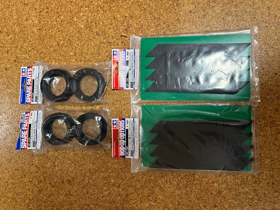 タミヤ TT02 シャーシ メカ付 リポバッテリー付 未走行GT-Rボディ付