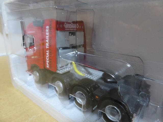 WSI 1/50 ボルボ 8x4 + 5ac Nooteboom 梱包条件有