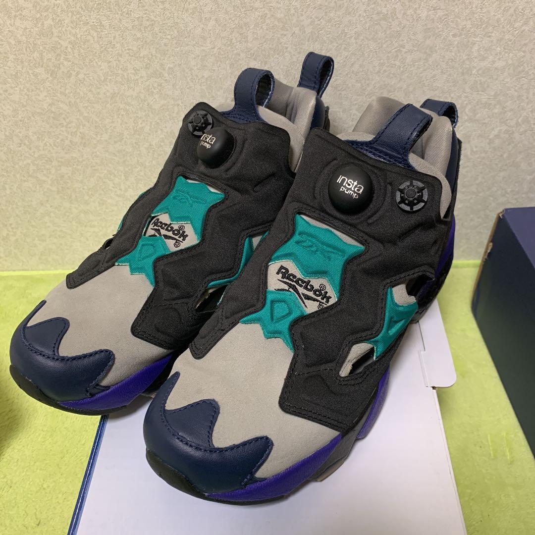 リーボック ポンプフューリー 乃木坂 スニーカー