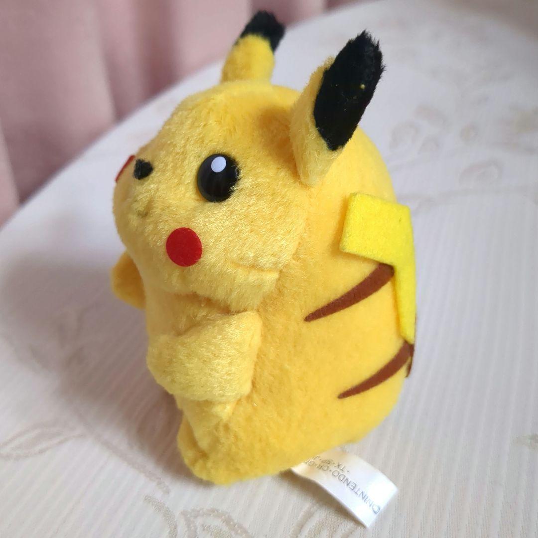 ピカチュウ　ぬいぐるみ　バンダイ　1997　ニンテンドー　初期　当時物　レトロ