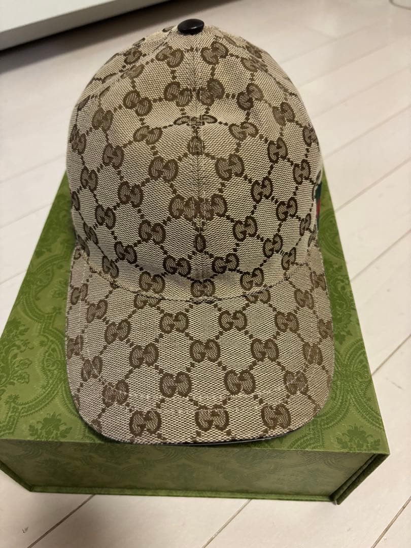 GUCCI GGパターン ベージュキャップ Mサイズ