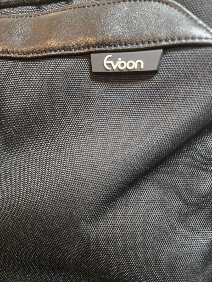 【16個の機能搭載！】 Evoon マルチビジネスリュックSlim 薄型 軽量