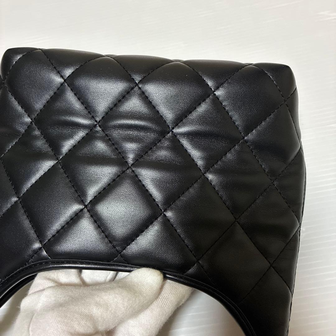 CHANEL シャネル　ノベルティ　バッグ　ブラック　ゴールドチェーン