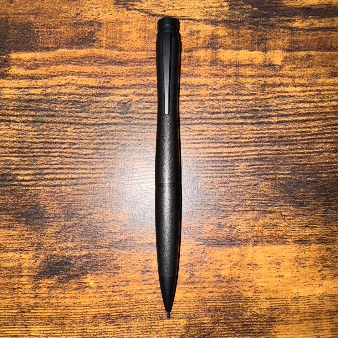 Aero しーさー ガンメタル シャーペン 剛性感Maxシャーペン Aero 剛